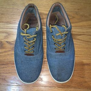 Aldo boat shoes